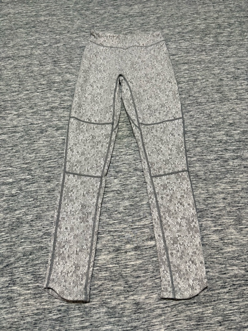 Gymshark Dry Leggings Size XS Grey